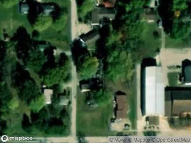 Property for sale in Kinmundy, Illinois