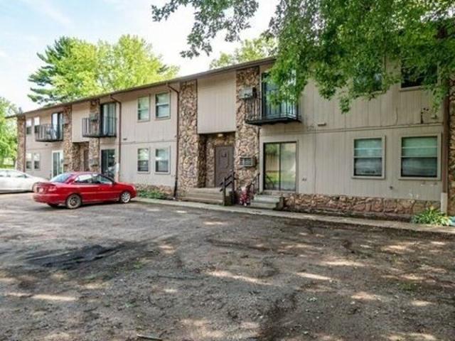 Apartment for sale in Greenwood, Wisconsin