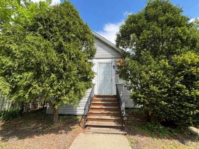 House for sale in Chicago Park, Illinois
