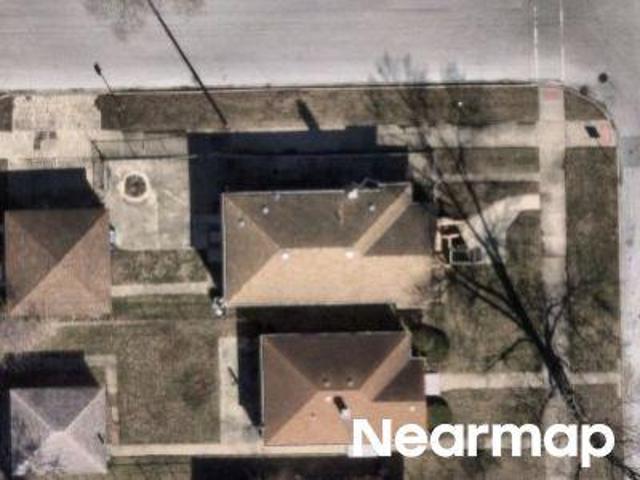 House for sale in Illinois