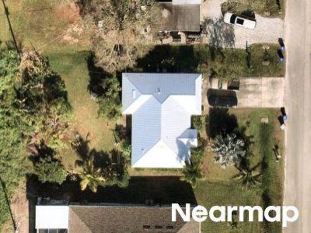 House for sale in Fellsmere, Florida