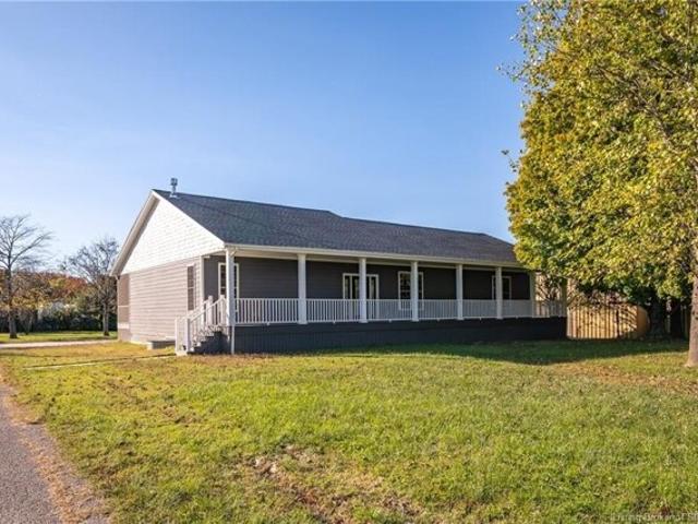 House for sale in Scottsburg, Indiana