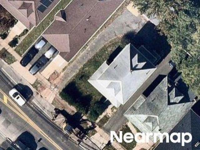 House for sale in Elizabeth