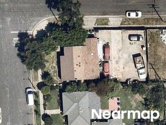 House for sale in East Compton, Compton