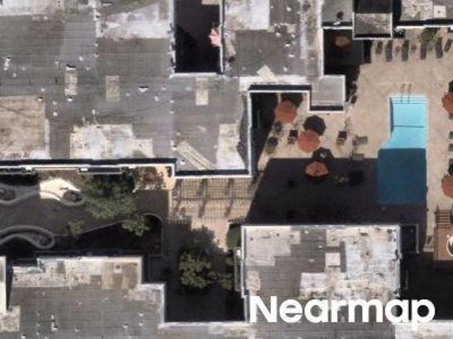 Condo for sale in Pasadena, California