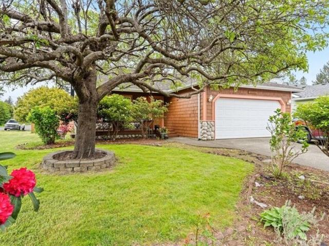 House for sale in Aberdeen, Washington