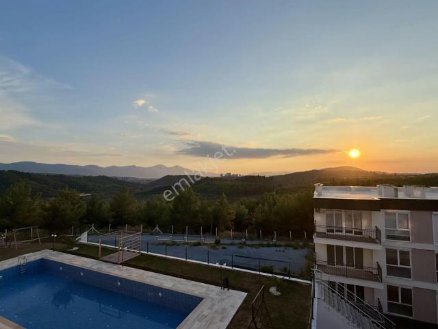 İkiçeşmelik, Kuşadası içerisinde kiralık mülk