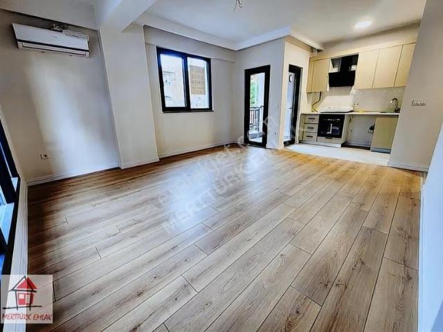 Kozyatağı Mahallesi, Kadiköy içerisinde kiralık mülk