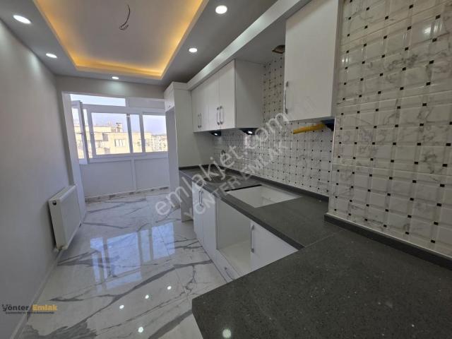 Tire, İzmir içerisinde satılık mülk