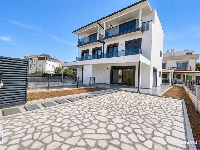 Urla, İzmir içerisinde satılık Villa