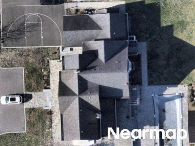 House for sale in Bayport House for sale in Bayport