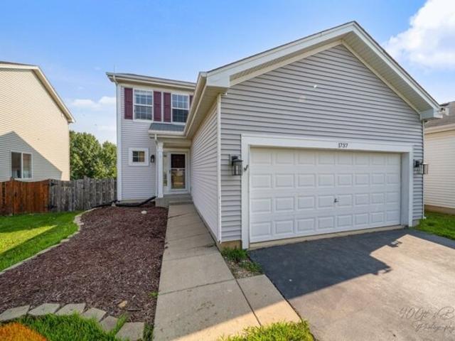 House for sale in Round Lake