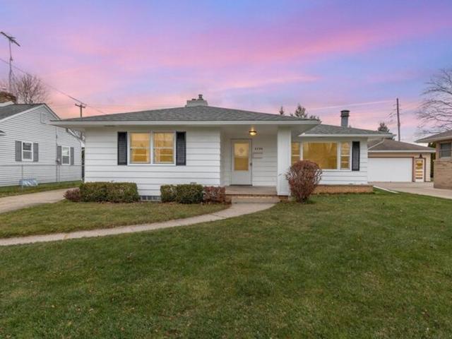 House for sale in Bay City, Michigan