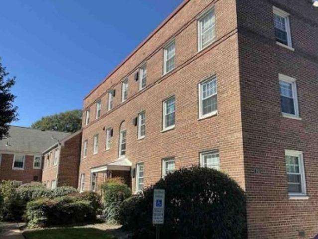 Property for sale in Lyles-Crouch, Alexandria