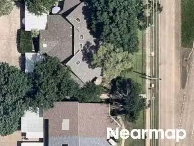 House for sale in Arlington