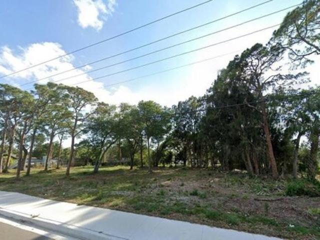 Land for sale in Cocoa