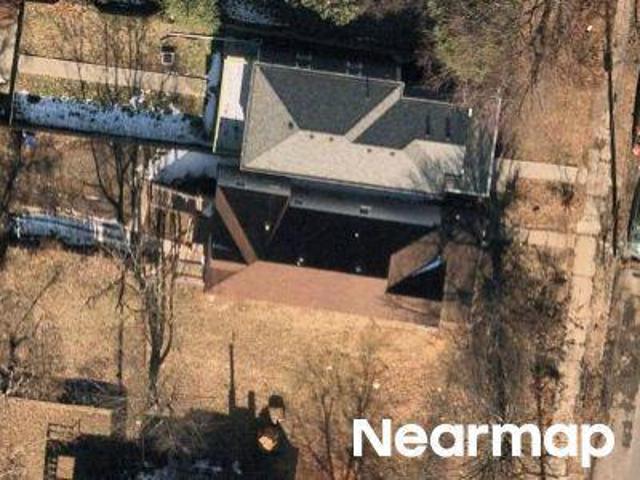 House for sale in Louisville, Jefferson County