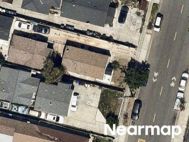 House for sale in East Los Angeles, Canoga Park