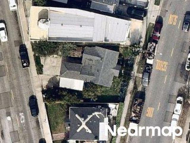 House for sale in East Los Angeles, Canoga Park