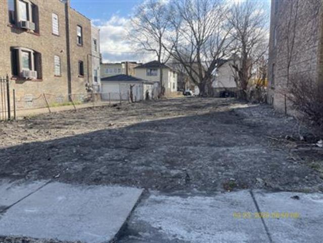 Property for sale in Chicago Park, Illinois