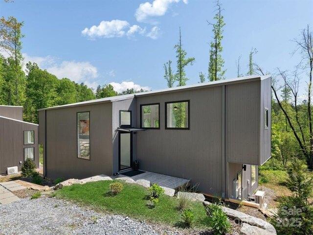 House for sale in Lake Toxaway