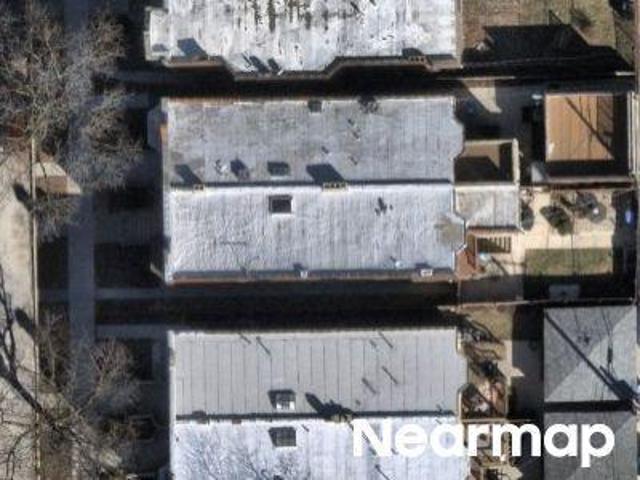 Townhouse for sale in Chicago Park, Illinois