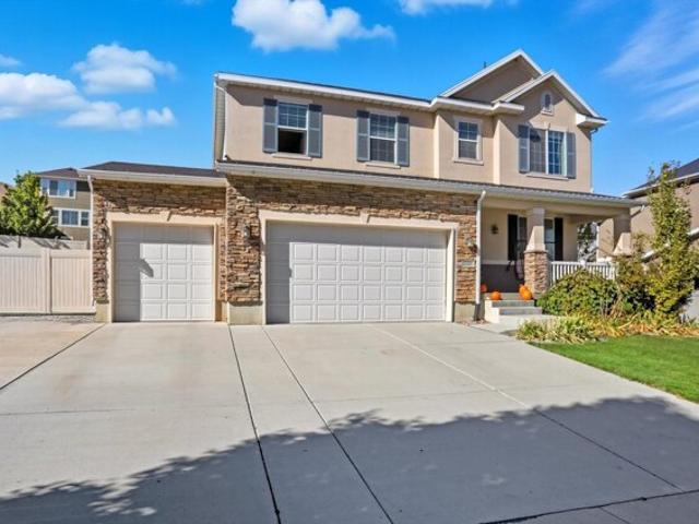 House for sale in Saratoga Springs, New York