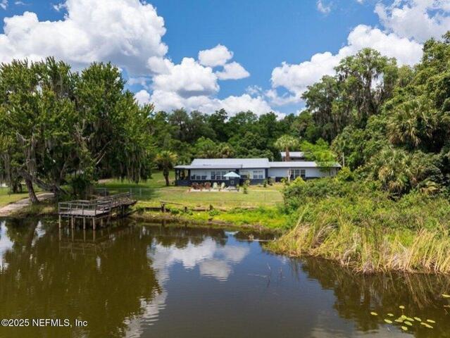 House for sale in Interlachen
