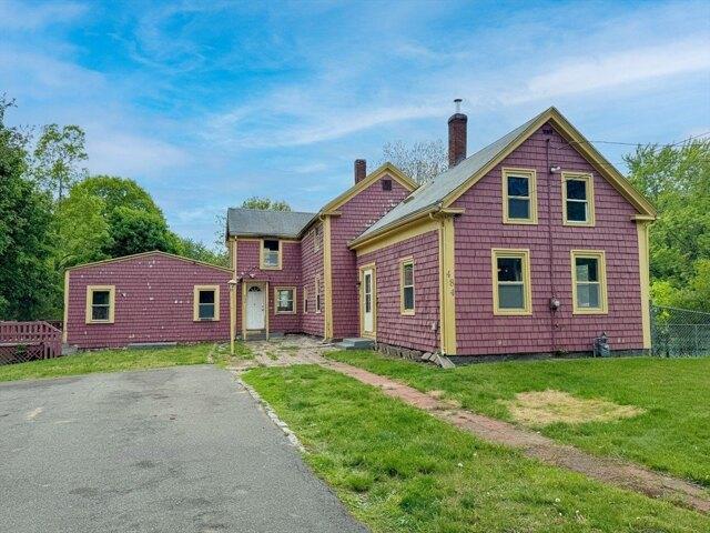 House for sale in Holbrook, Massachusetts