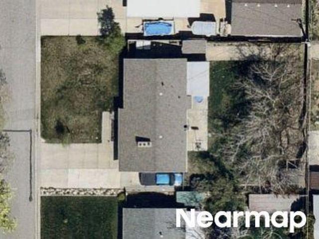 House for sale in Sandy