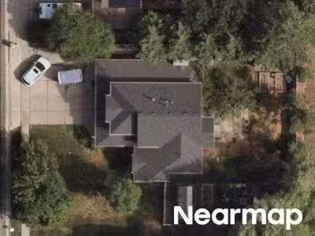 House for sale in Sandy