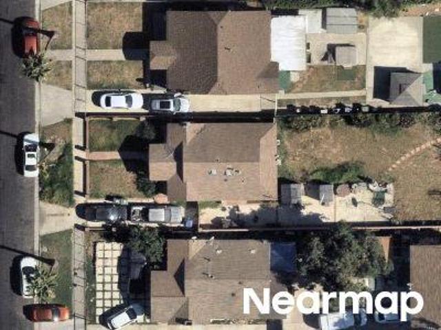 House for sale in Vermont Square, Los Angeles