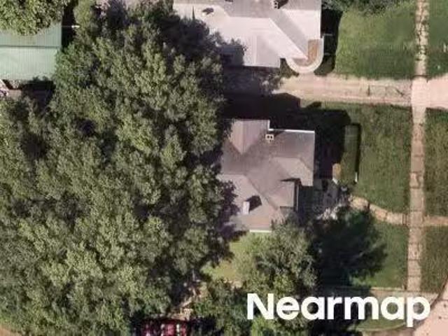 House for sale in Sedalia