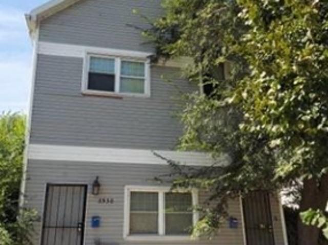 House for sale in The Bush, Chicago