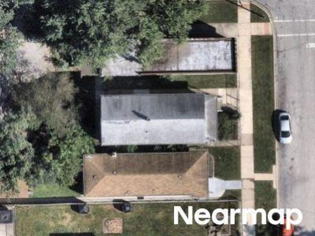 House for sale in Illinois