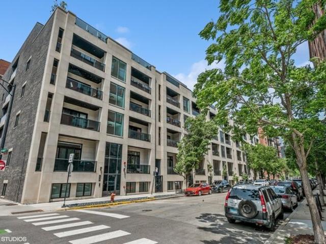 Condo for sale in Chicago