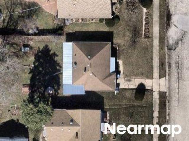 House for sale in Waukegan, Illinois