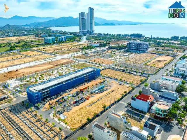 Nhà mặt phố bán