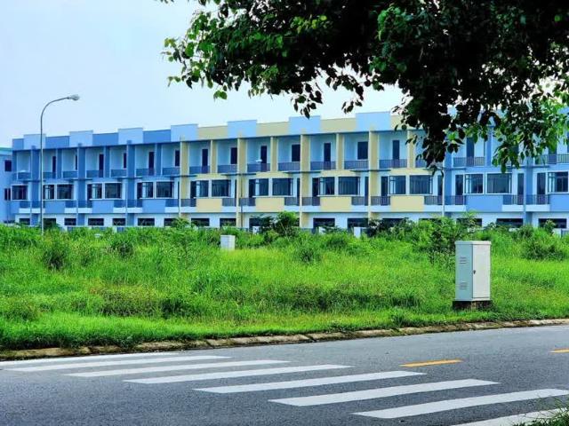 Nhà mặt phố bán tại Tây Ninh