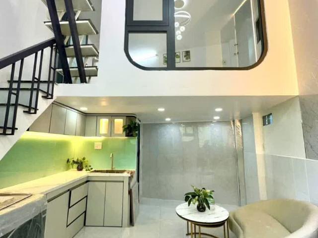 Nhà mặt phố bán tại Khuôn viên UBND Thành phố Hồ Chí Minh, Thành phố Hồ Chí Minh