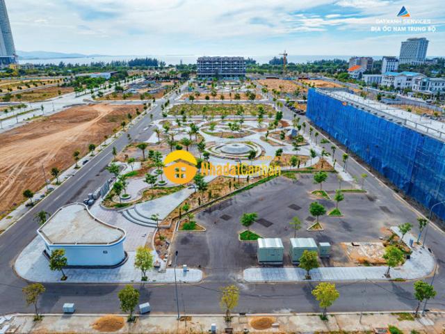 Nhà mặt phố bán