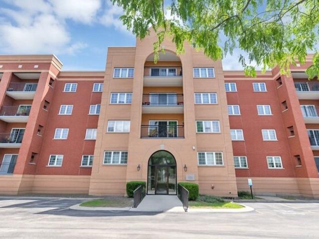 Condo for sale in Palatine