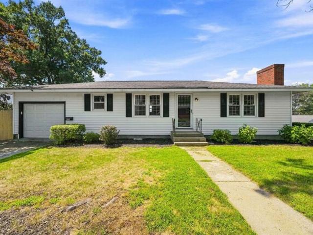 House for sale in Manchester, Hillsborough County