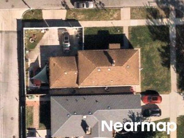 House for sale in Evergreen Park