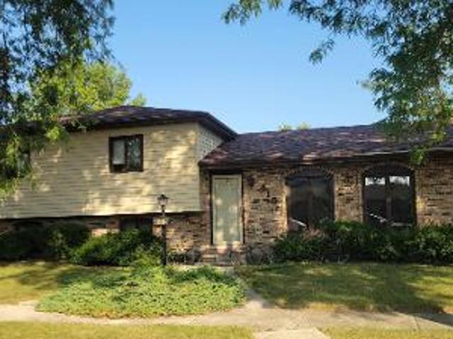 House for sale in Glenwood, Illinois