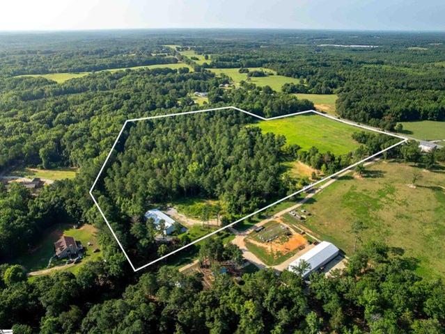 Land for sale in Laurens, South Carolina