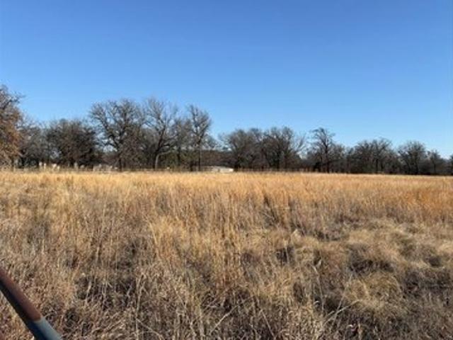 Land for sale in Harrah, Oklahoma