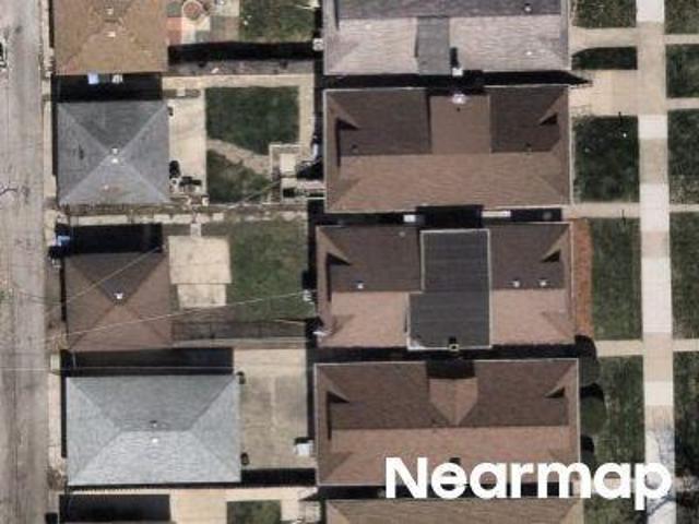 House for sale in Chicago