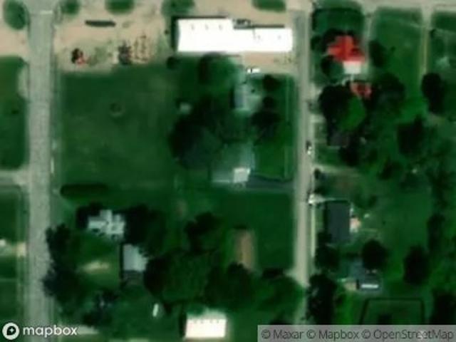 House for sale in Oakland, Illinois