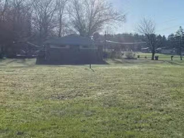 House for sale in Sharon